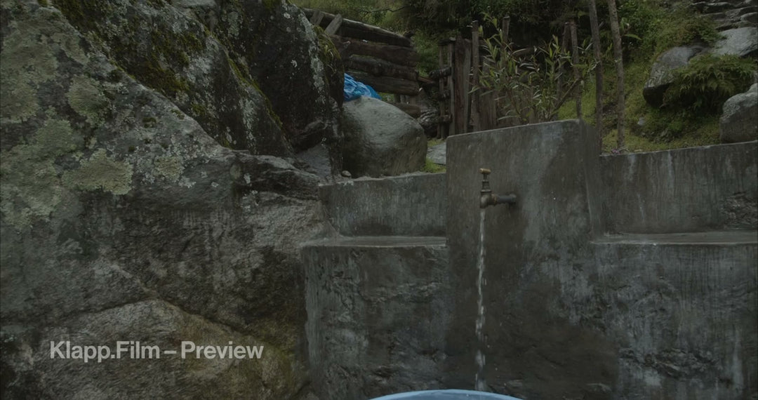 KF-EBC-0076 stock footage thumbnail