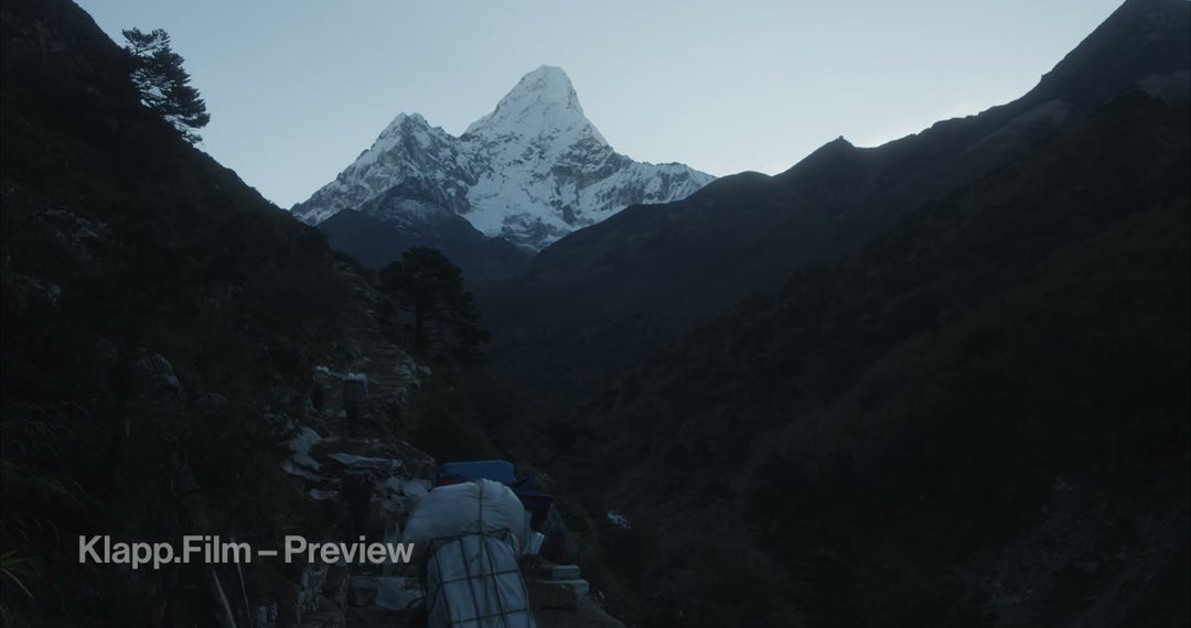 KF-EBC-0172 stock footage thumbnail