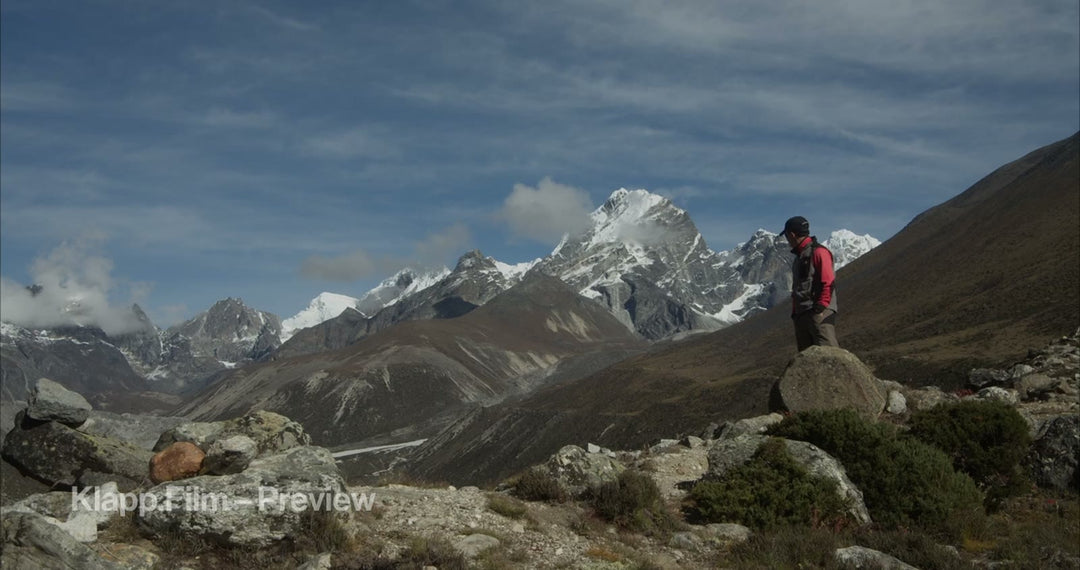 KF-EBC-0206 stock footage thumbnail
