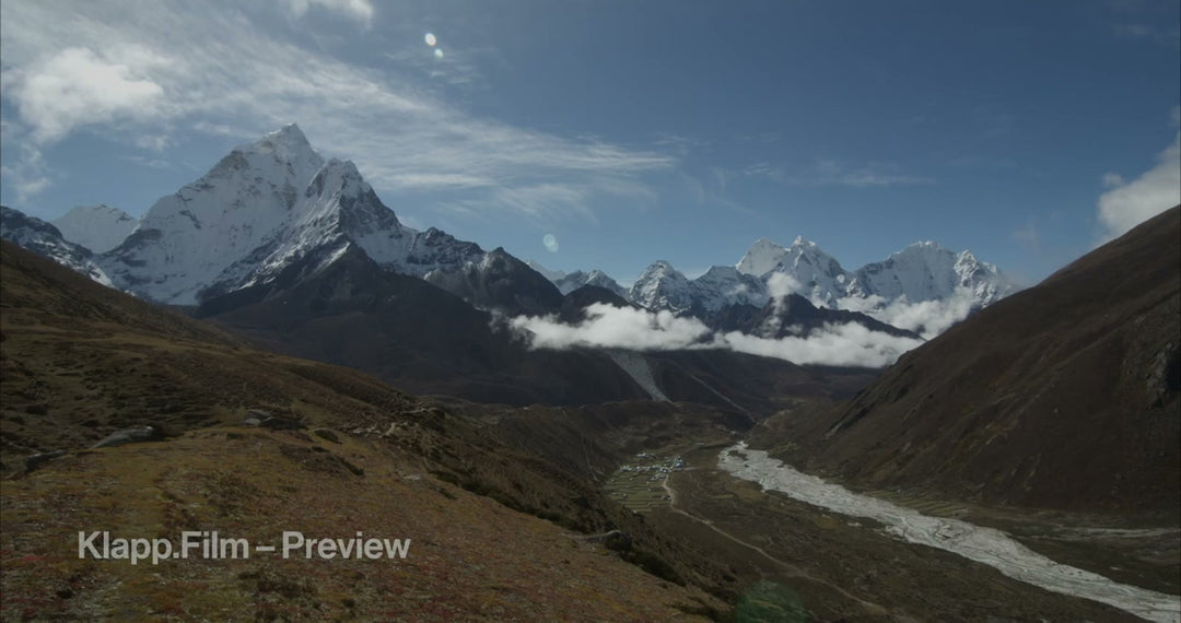 KF-EBC-0220 stock footage thumbnail