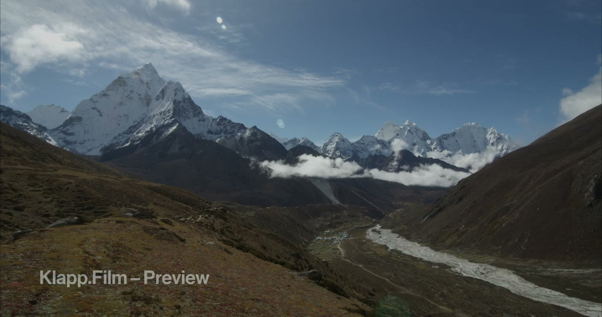 KF-EBC-0220 stock footage thumbnail