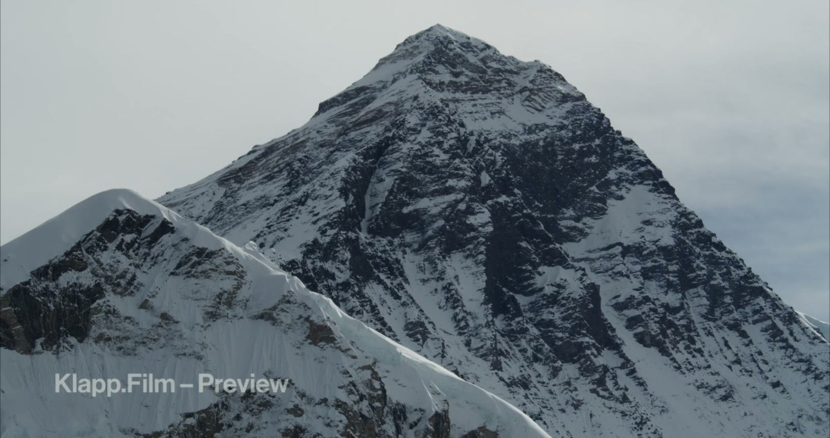 KF-EBC-0272 stock footage thumbnail