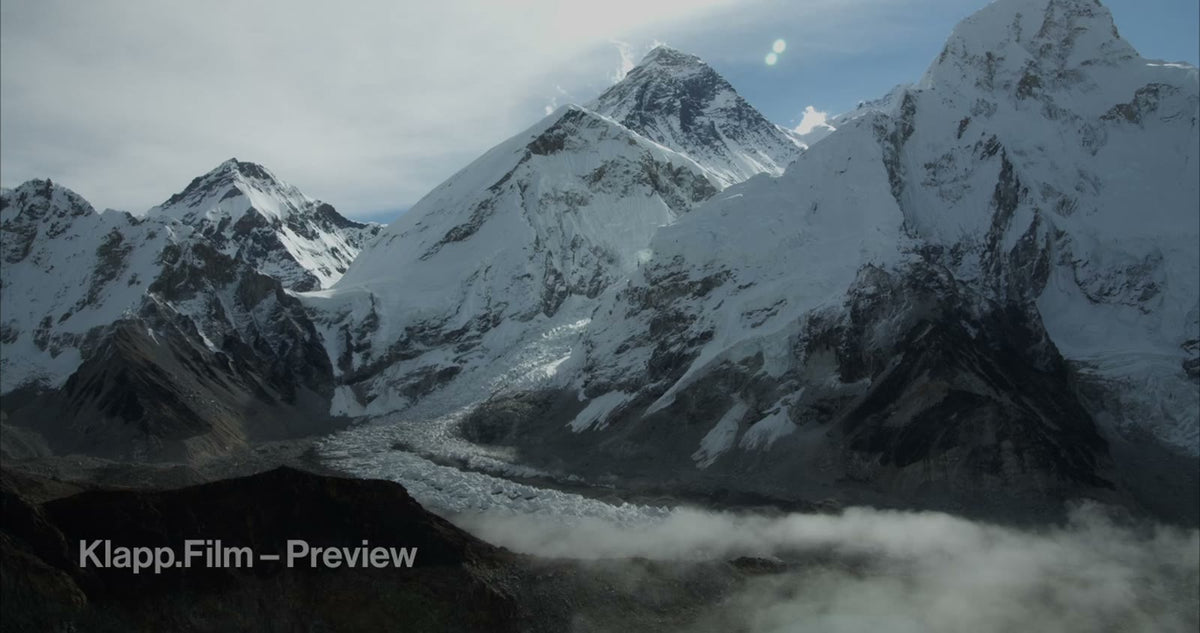 KF-EBC-0276 stock footage thumbnail