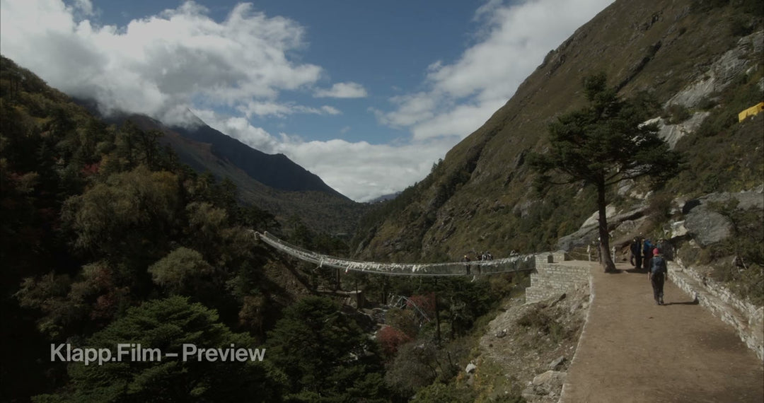 KF-EBC-0305 stock footage thumbnail