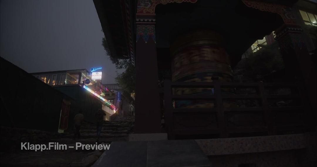 KF-EBC-0332 stock footage thumbnail