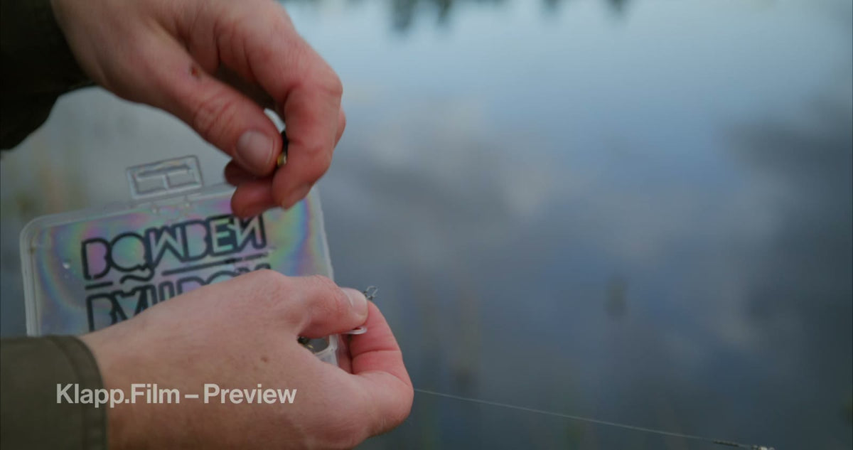 KF-HDS-0102 stock footage thumbnail