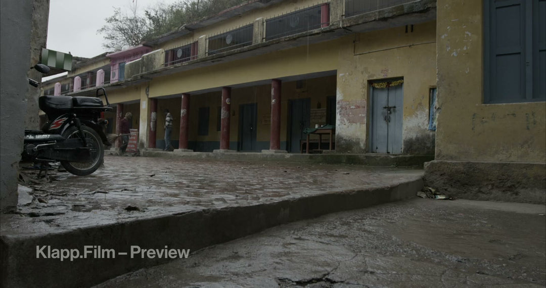 KF-IRK-0033 stock footage thumbnail