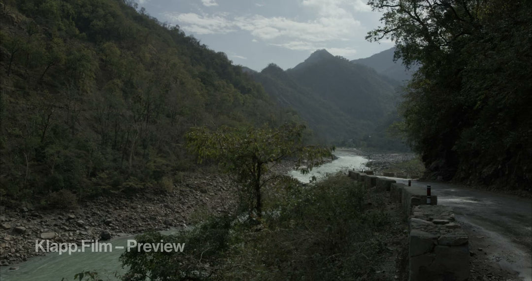 KF-IRK-0052 stock footage thumbnail