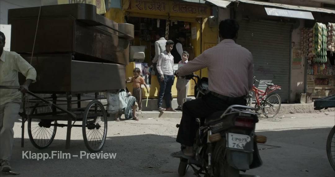 KF-IRK-0122 stock footage thumbnail