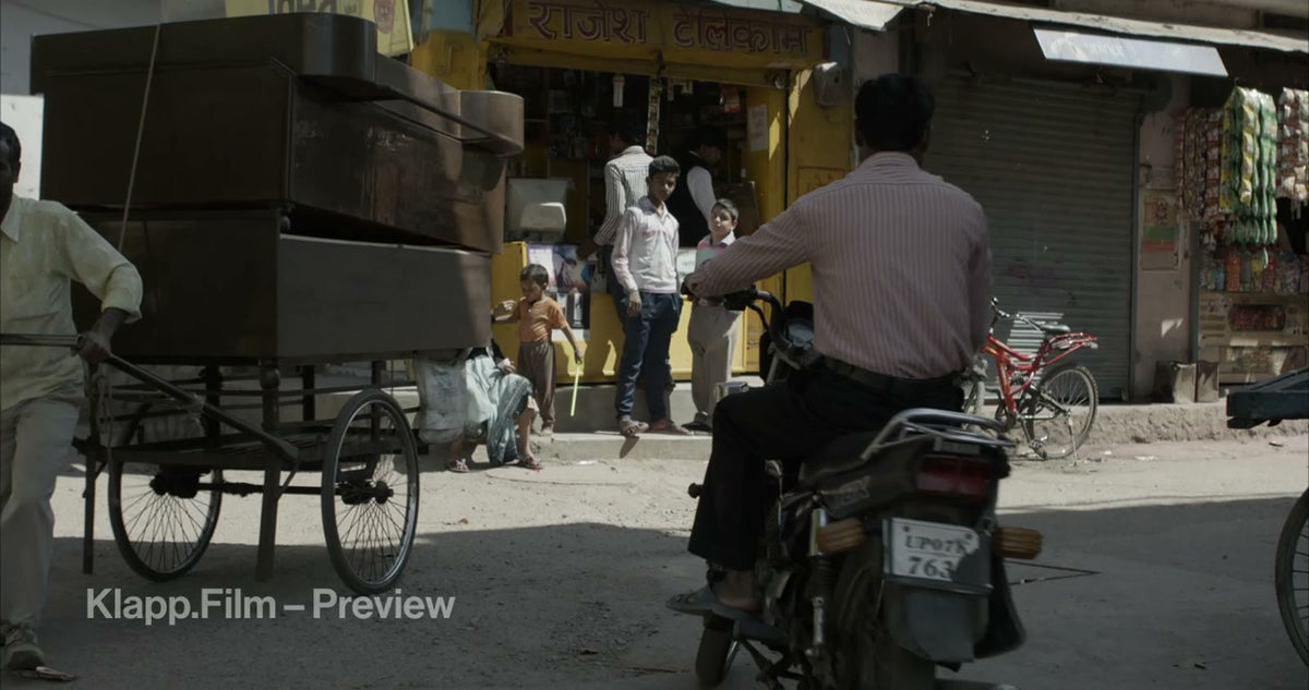 KF-IRK-0122 stock footage thumbnail