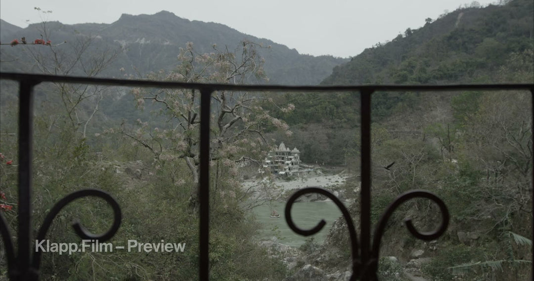 KF-IRK-0151 stock footage thumbnail