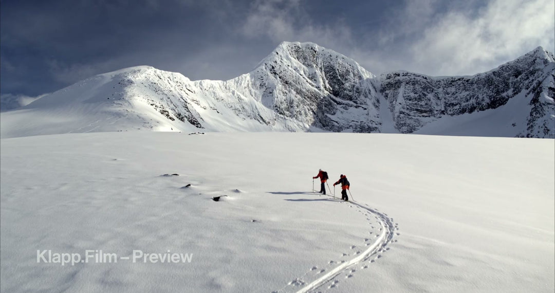 KF-MT1-0043 stock footage thumbnail