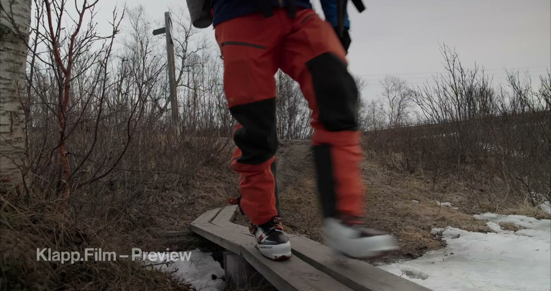 KF-MT2-0046 stock footage thumbnail