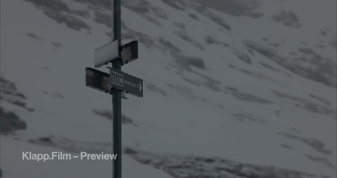KF-MT2-0055 stock footage thumbnail