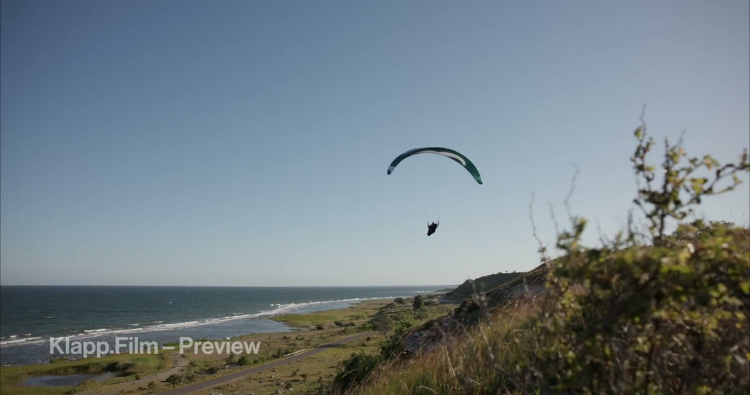 KF-MT2-0082 stock footage thumbnail