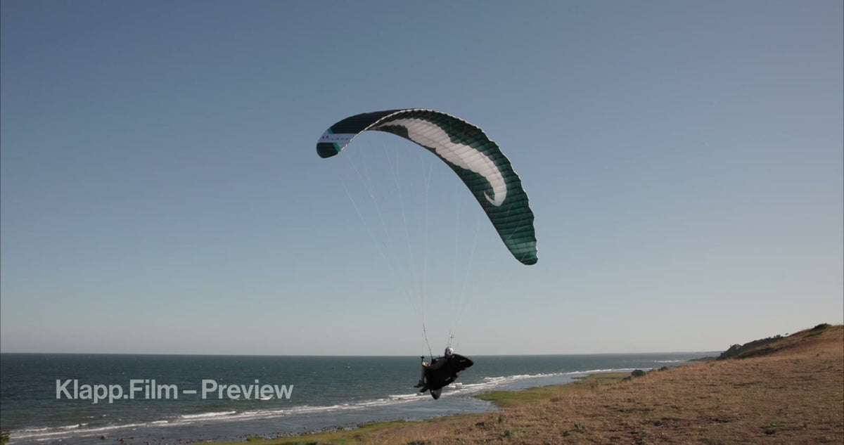 KF-MT2-0084 stock footage thumbnail