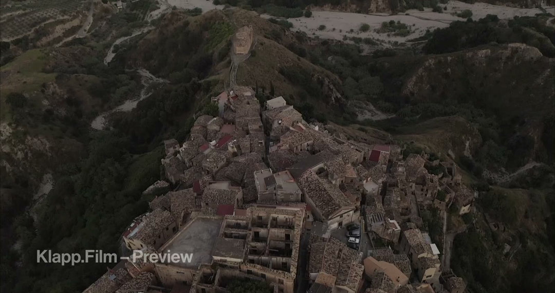KF-MT2-0103 stock footage thumbnail