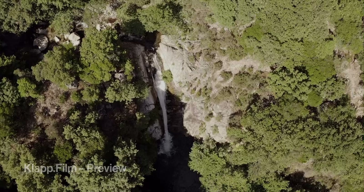 KF-MT2-0107 stock footage thumbnail