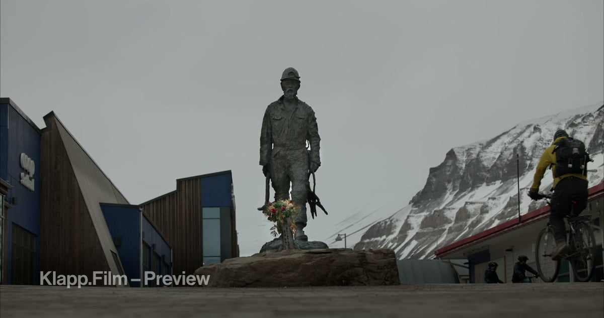 KF-SVA-0025 stock footage thumbnail